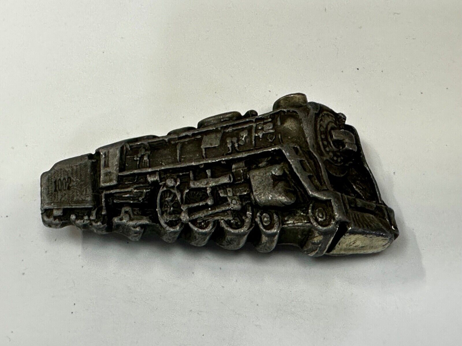 1002 RR Steam Engine Train Rail Road collectable  1978 Bergamot Belt Buckle