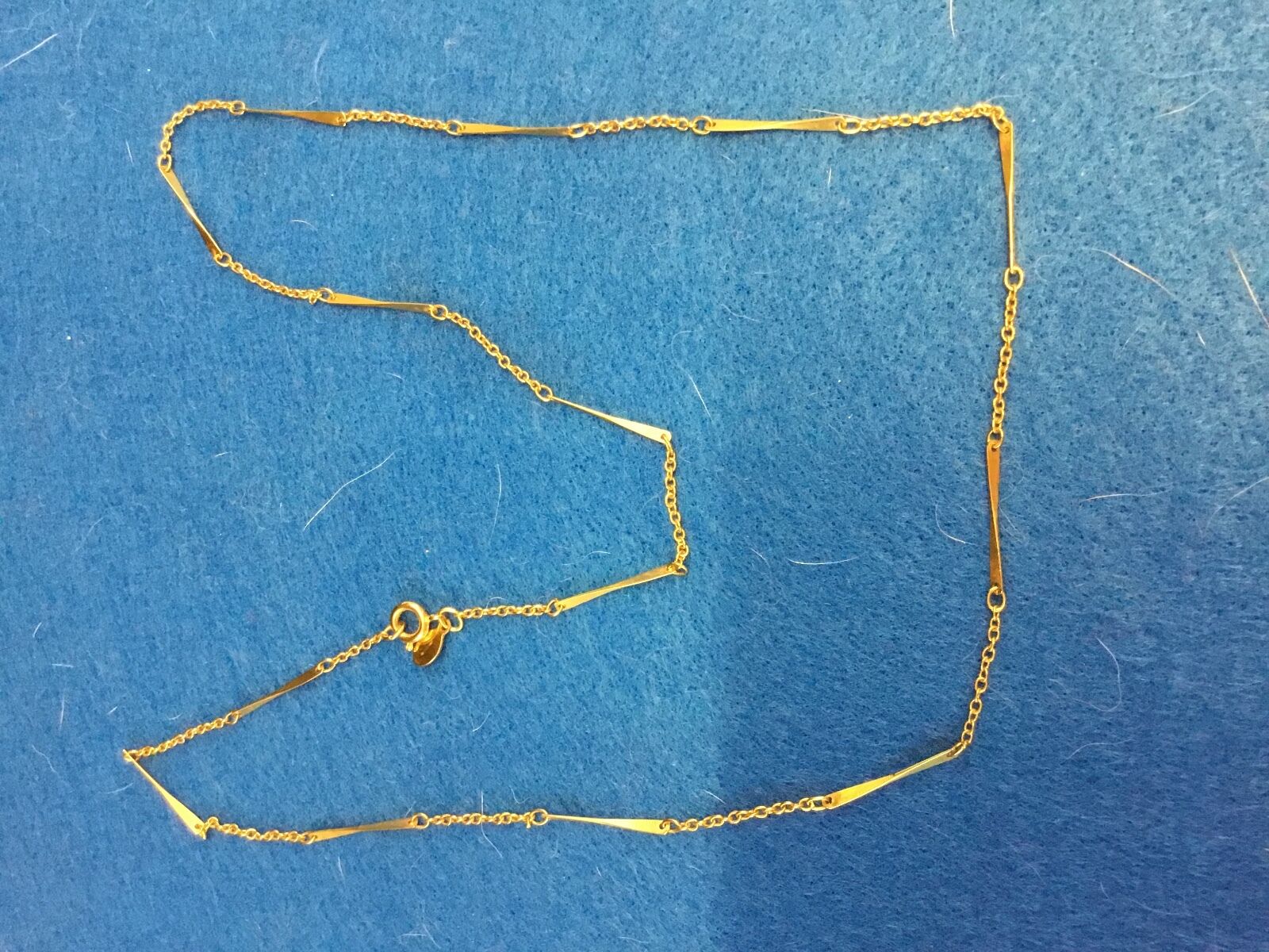 Avon Gold tone bar link - section necklace 26" long