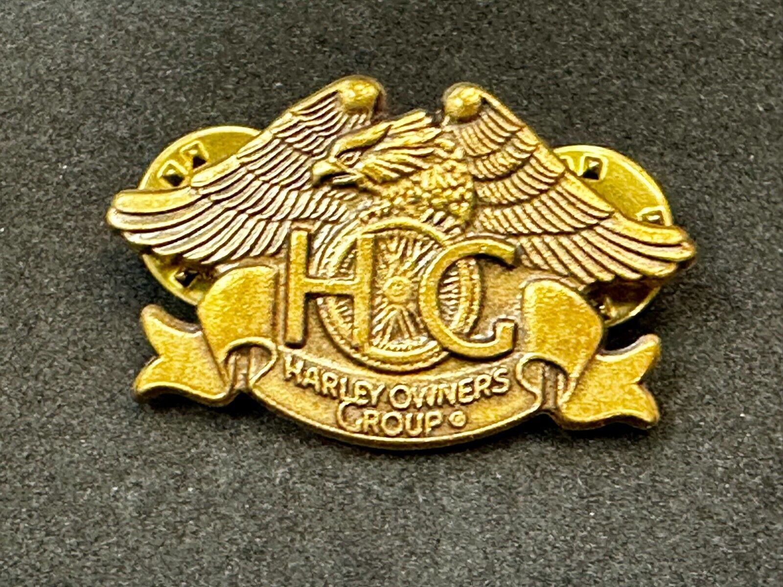 1993 Harley Davidson EAGLE Owners Group HOG Pin for Jacket or Vest