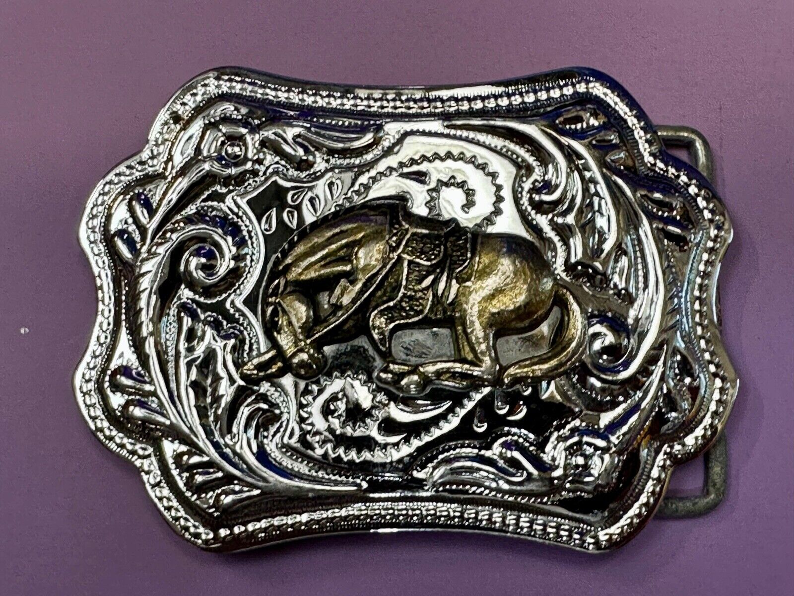 Two Tone Bucking Bronc Bronco Saddle Horse Rodeo vintage belt buckle