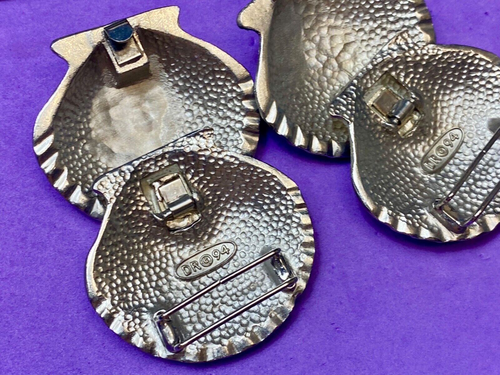 Two piece Interlocking silver color dual Clam SHELL belt buckle - DR Doreen Ryan