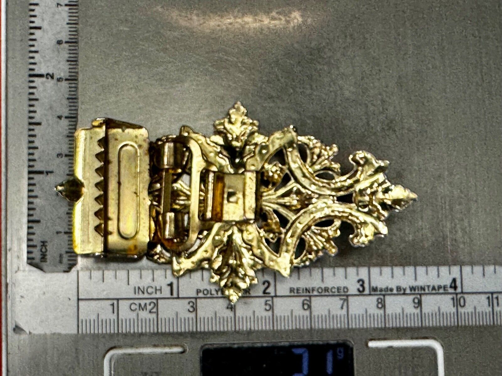 Victorian Style Filigree with Large Gold Tone Leaves Vintage Belt Buckle