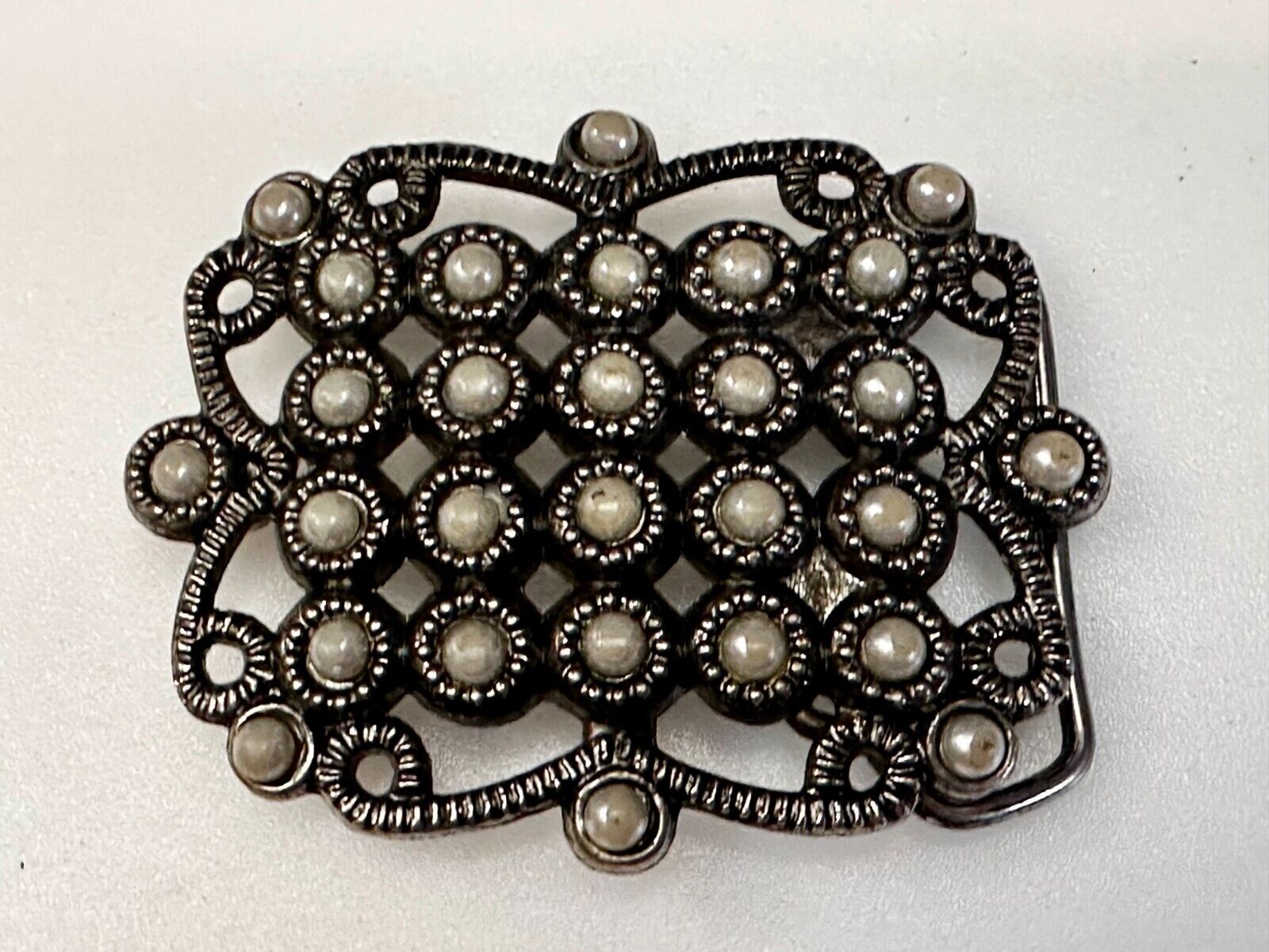 Victorian Style Faux Pearl Accented See-Trough Gray Metal Belt Buckle