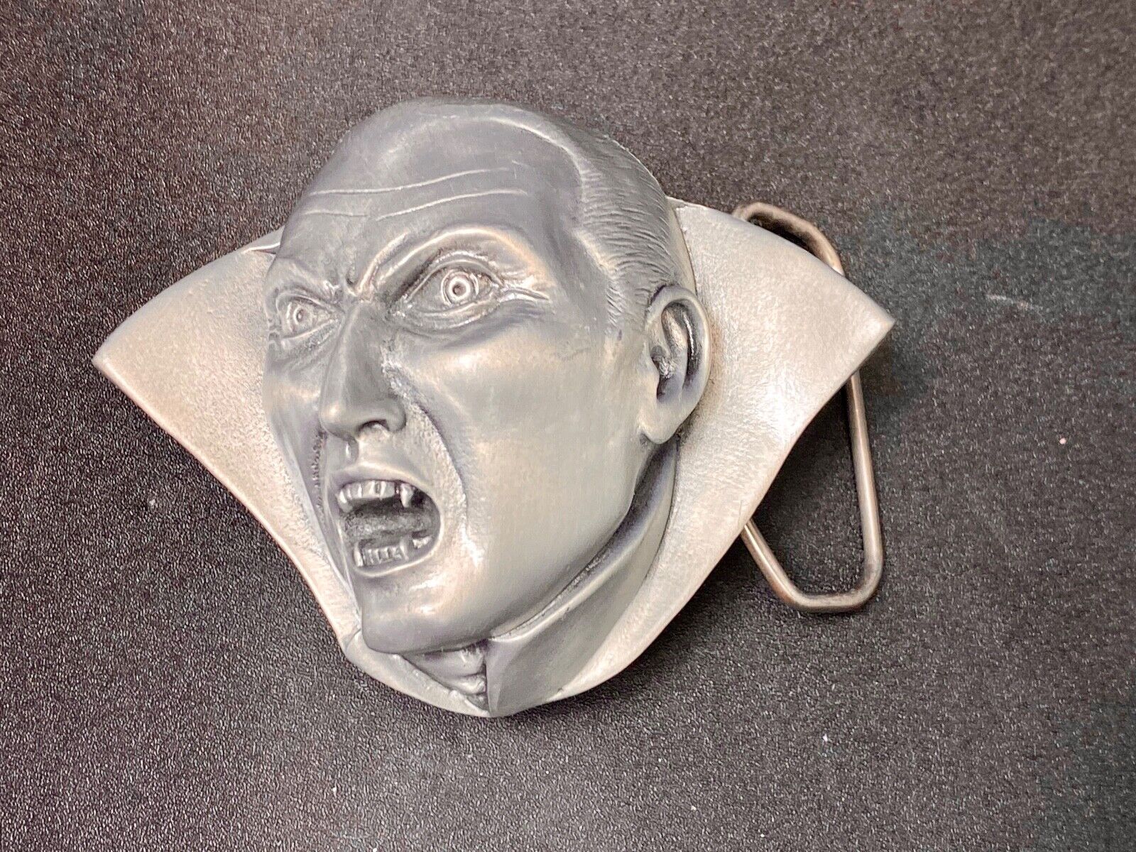 Vampire Fangs Count Dracula Blood Fang Novelty Figural Belt Buckle