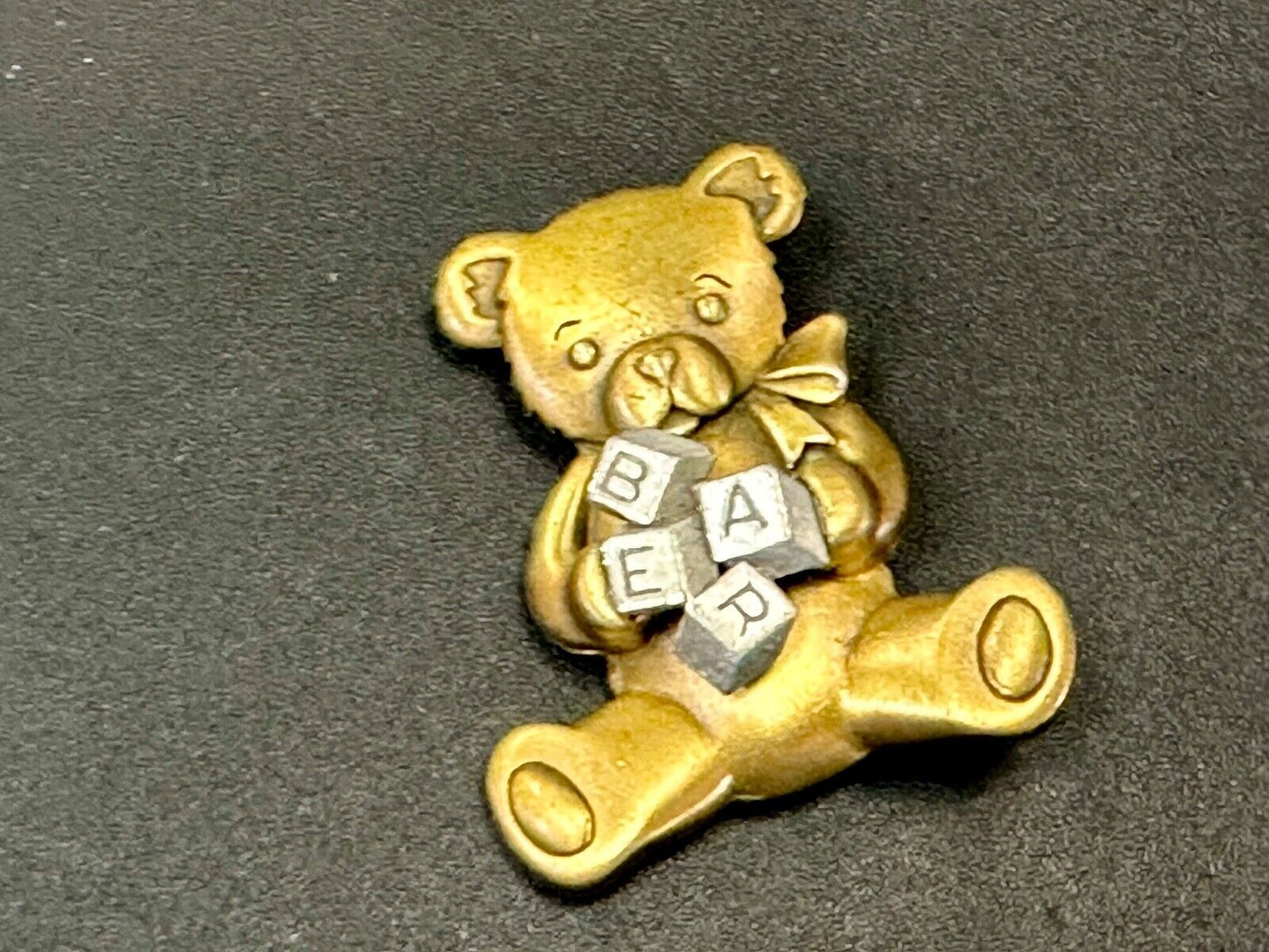 Adorable Two tone Teddy Bear with blocks JJ Signed vintage brooch pin