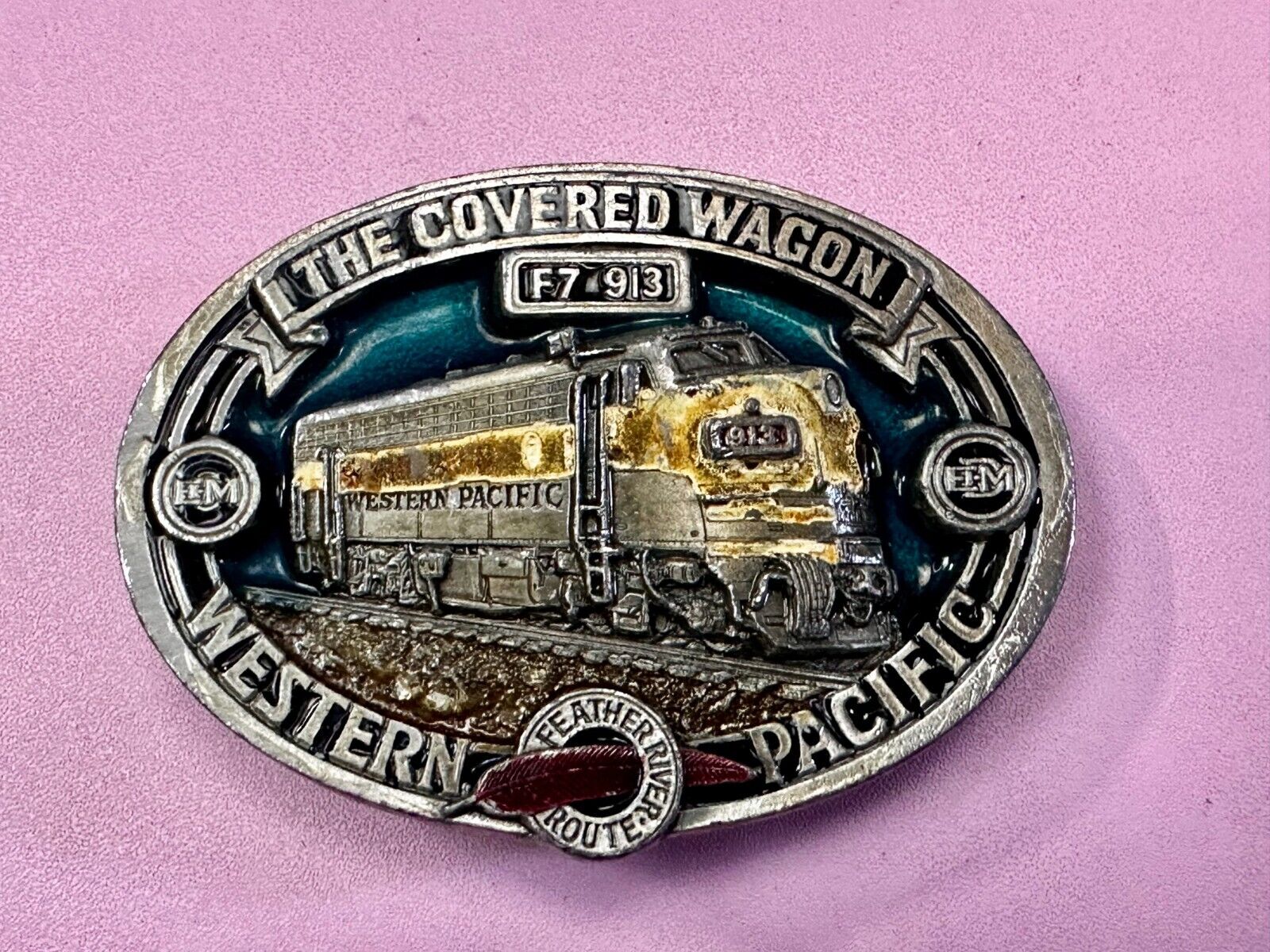 The Covered Wagon Western Pacific Train RR F7 913 EMD VTG 1986 Belt Buckle by CJ