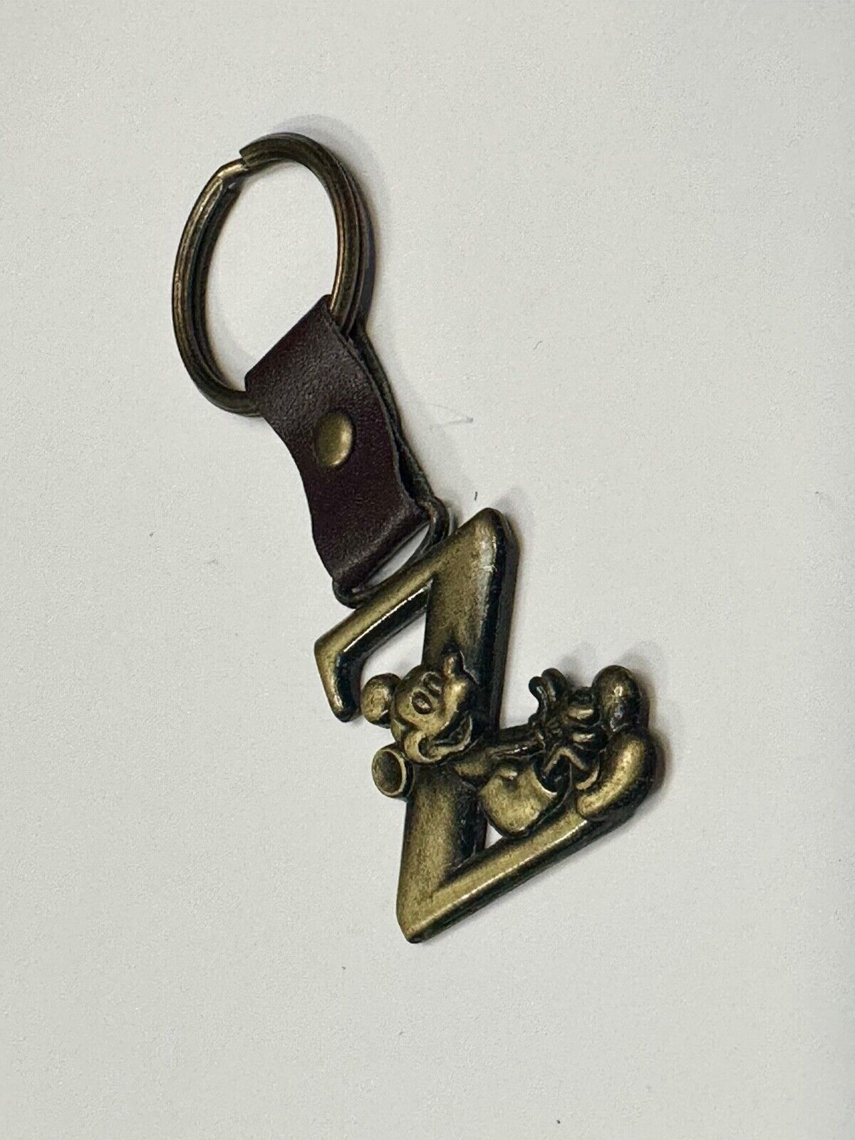 VINTAGE LETTER INITIAL Z MICKEY MOUSE DISNEY KEYCHAIN BRASS and LEATHER FOB