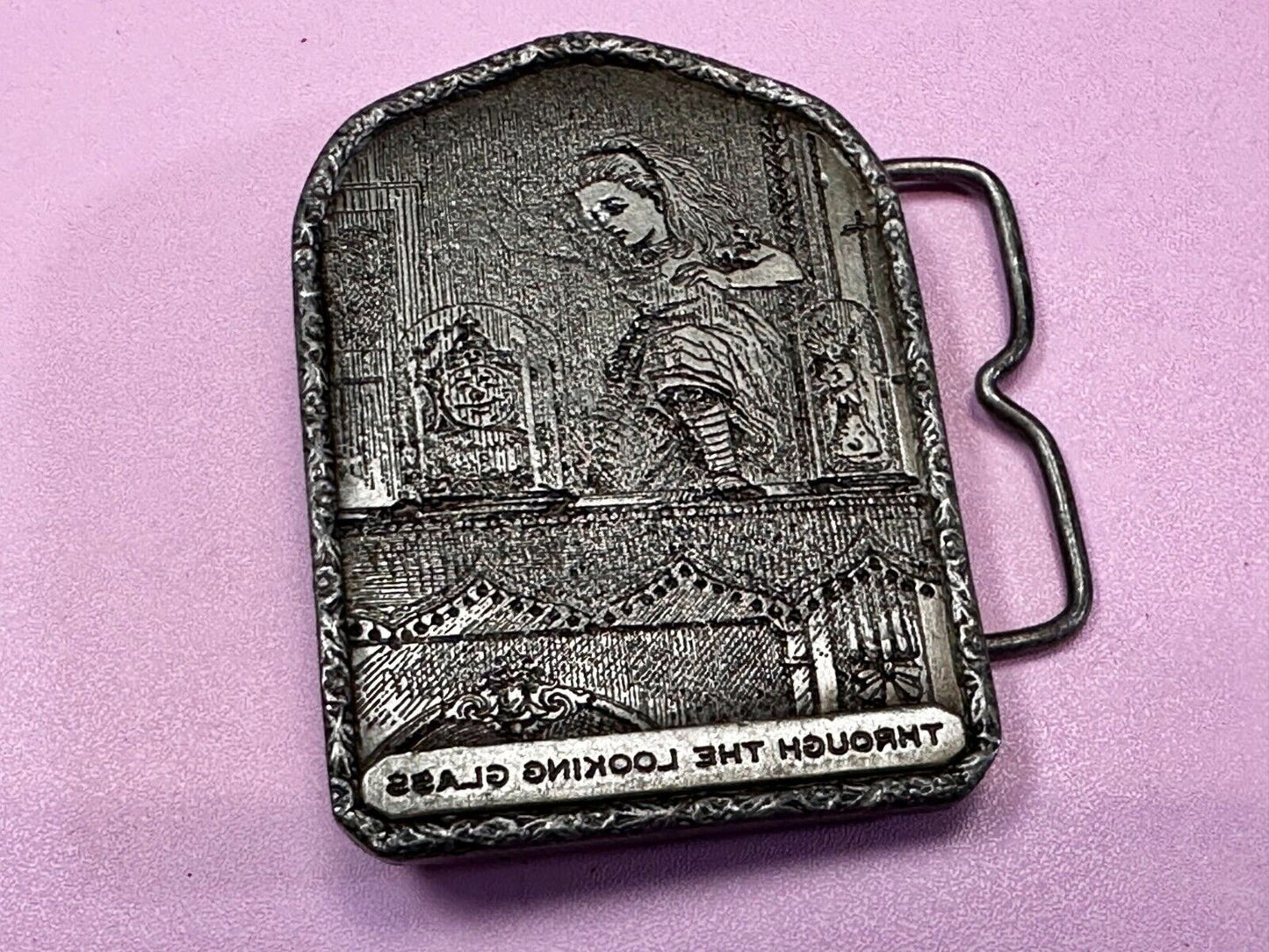 Alice In Wonderland Through The Looking Glass Vintage 1974 Belt Buckle- Bergamot