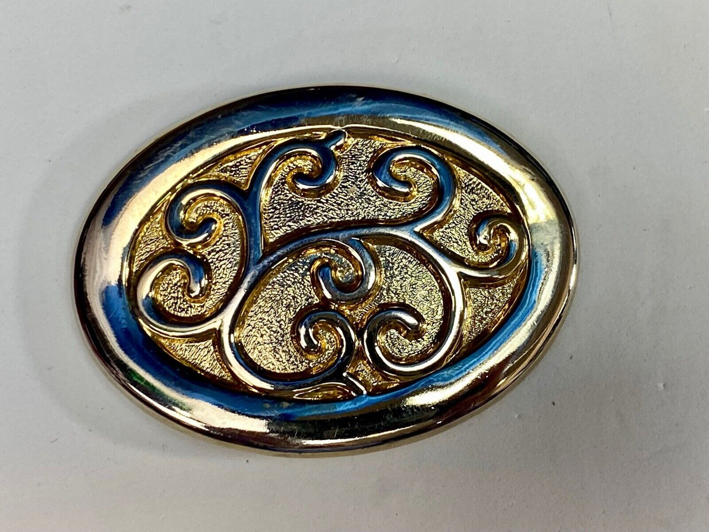 Unique Gold Tone Motion East Flower Swirl Belt Scarf Clip Slide Buckle 
