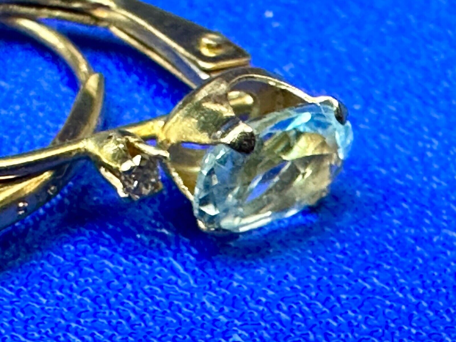 Vintage 14K Gold Ice Blue Topaz Earrings