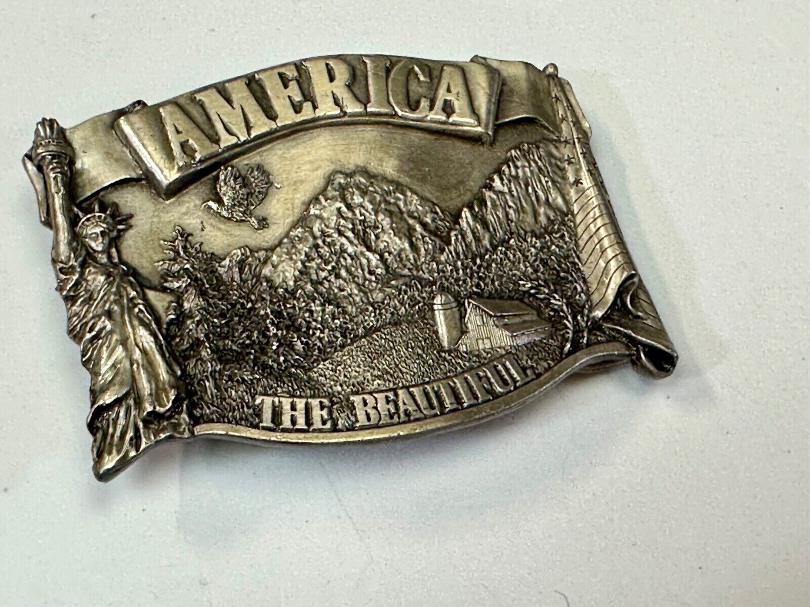 America the beautiful Patriotic United States Vintage 1983 Bergamot belt buckle