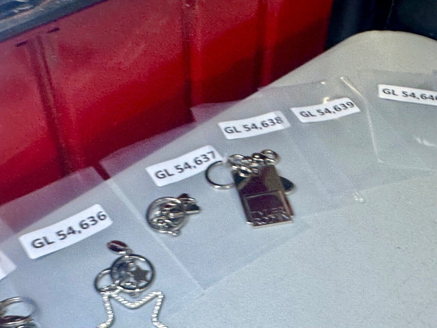 Tyler Rodan Designer Silver Tone Hanging Keychain Ring & Purse Charm Hook