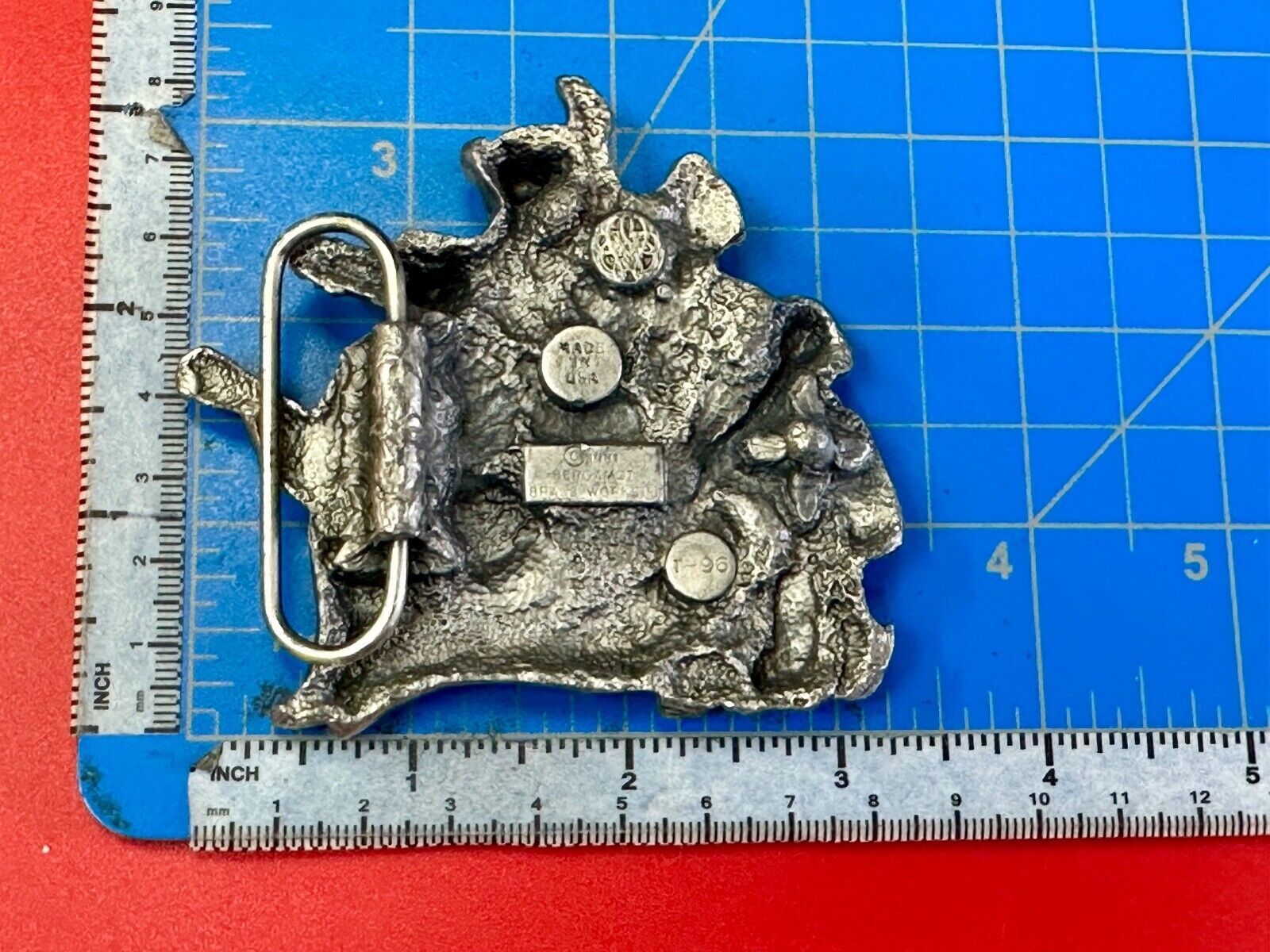 Vintage 1981 Enamel Country & Western Bergamot Brassworks Belt Buckle T-96