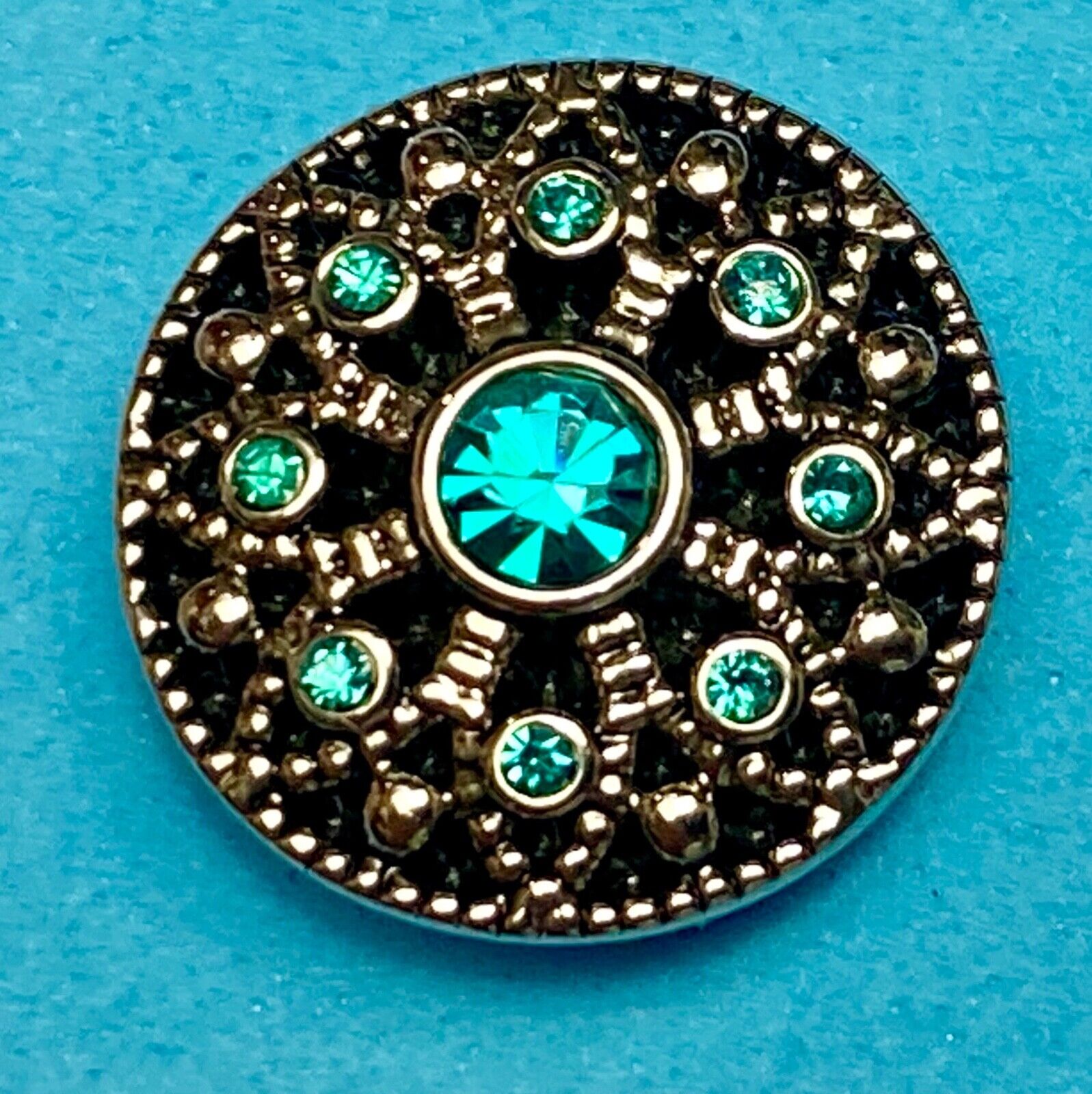 Turquoise blue color Rhinestone Accented 18mm silver tone Ginger Snaps