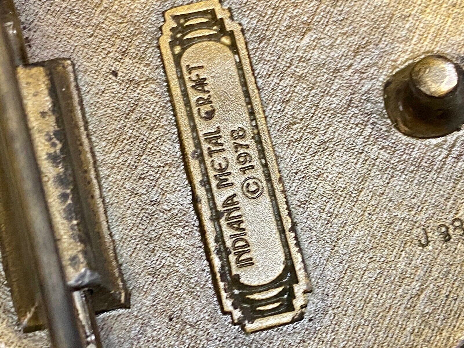 Vintage 1978 Retro Round Basketball Player Belt Buckle By Indiana Metal Craft	 