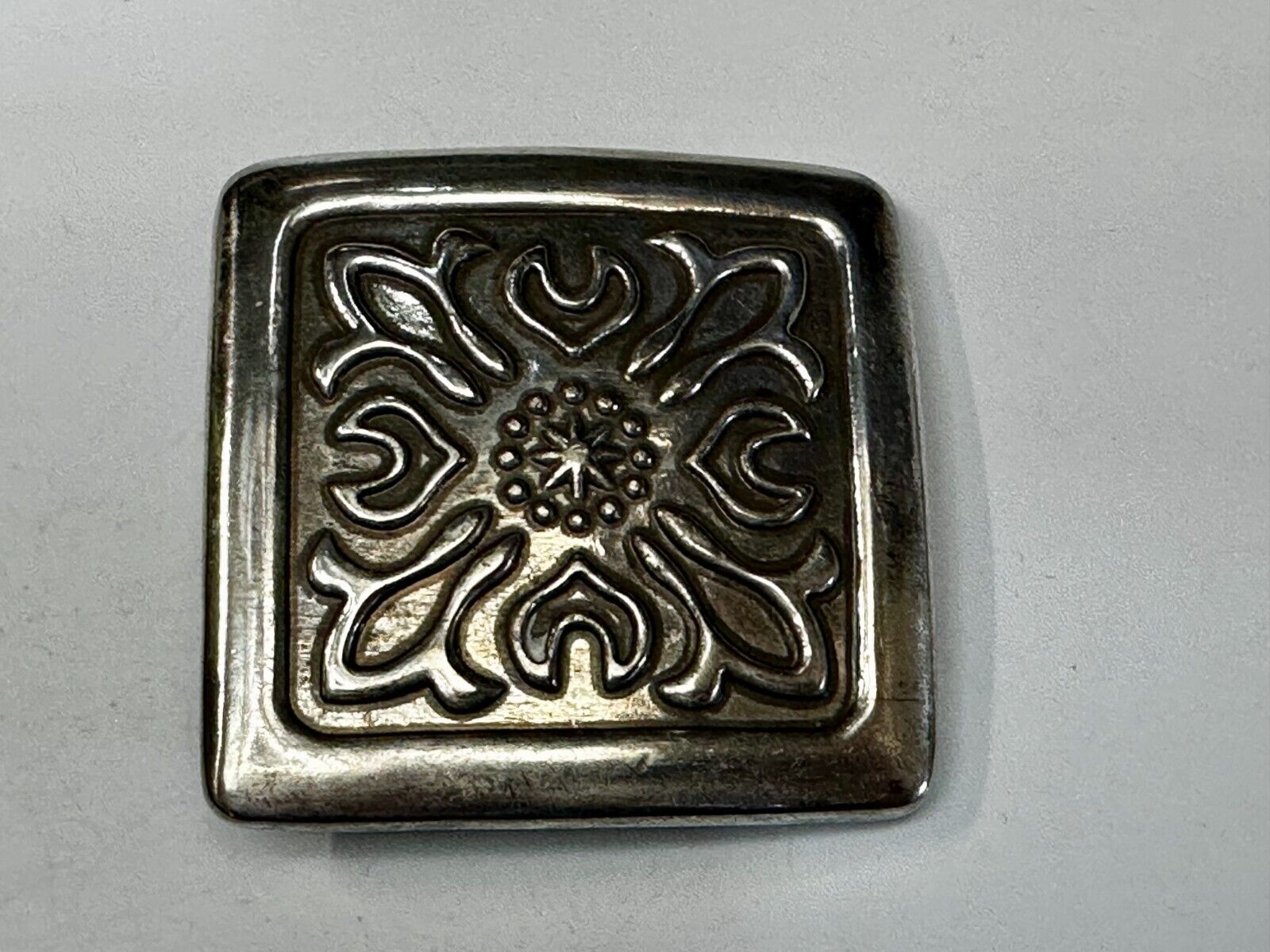 Tribal Ethnic Pattern Hippy Boho Silver Tone Belt Buckle Made in Taiwan