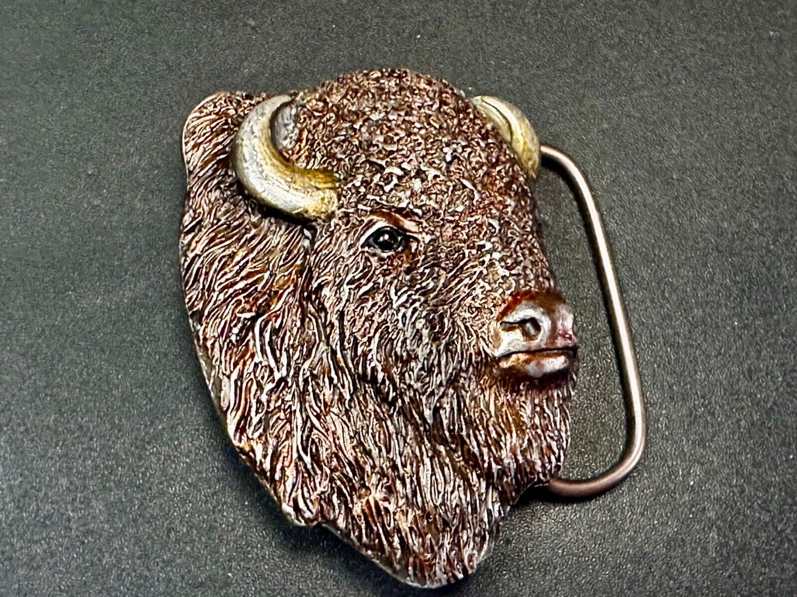 Bison Buffalo Grazing Bull Head Belt Buckle 1999 by Bergamot Brass Works # 1-144