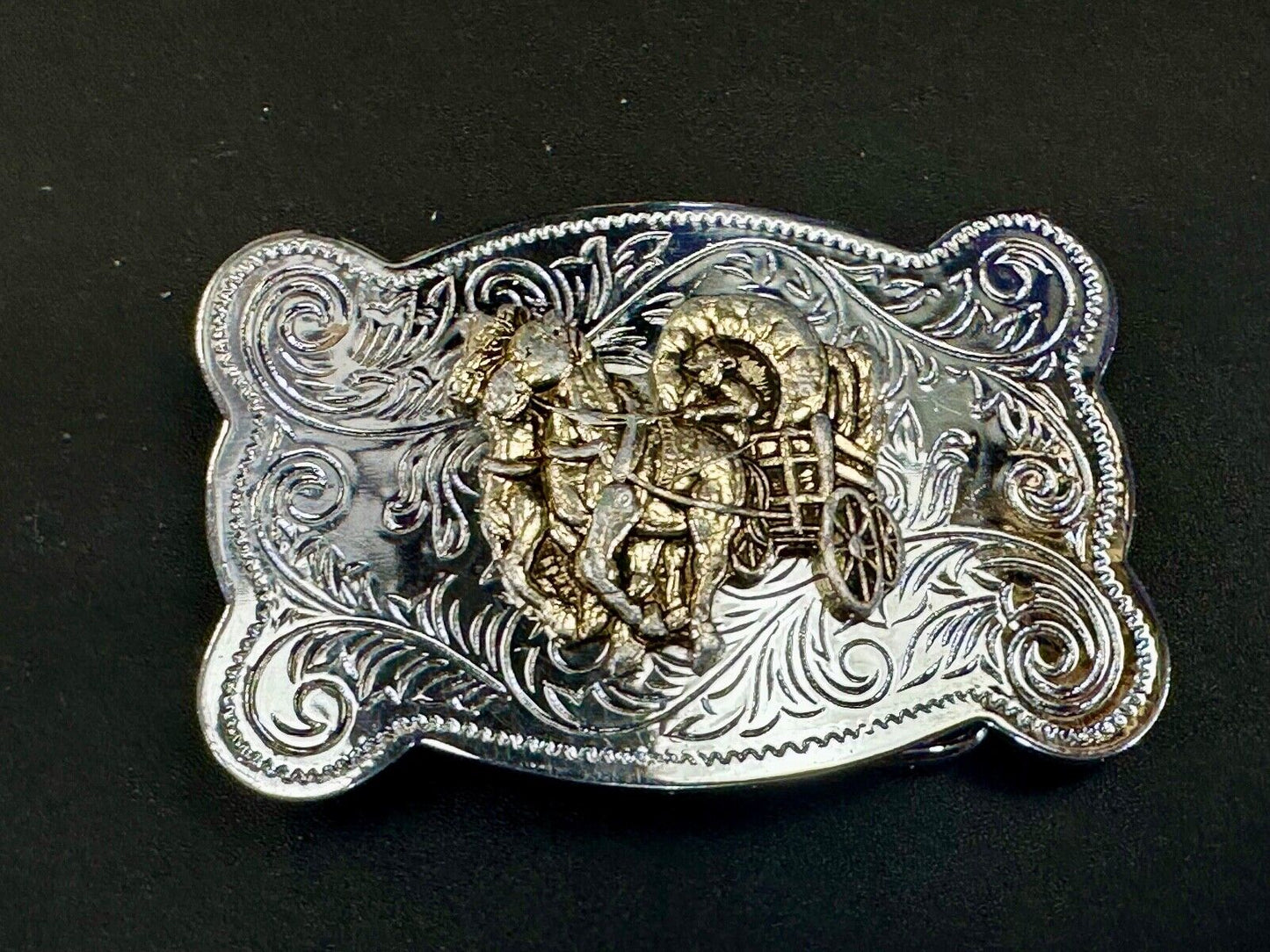 Vintage Horse Drawn Covered Wagon two tone belt buckle made in Japan