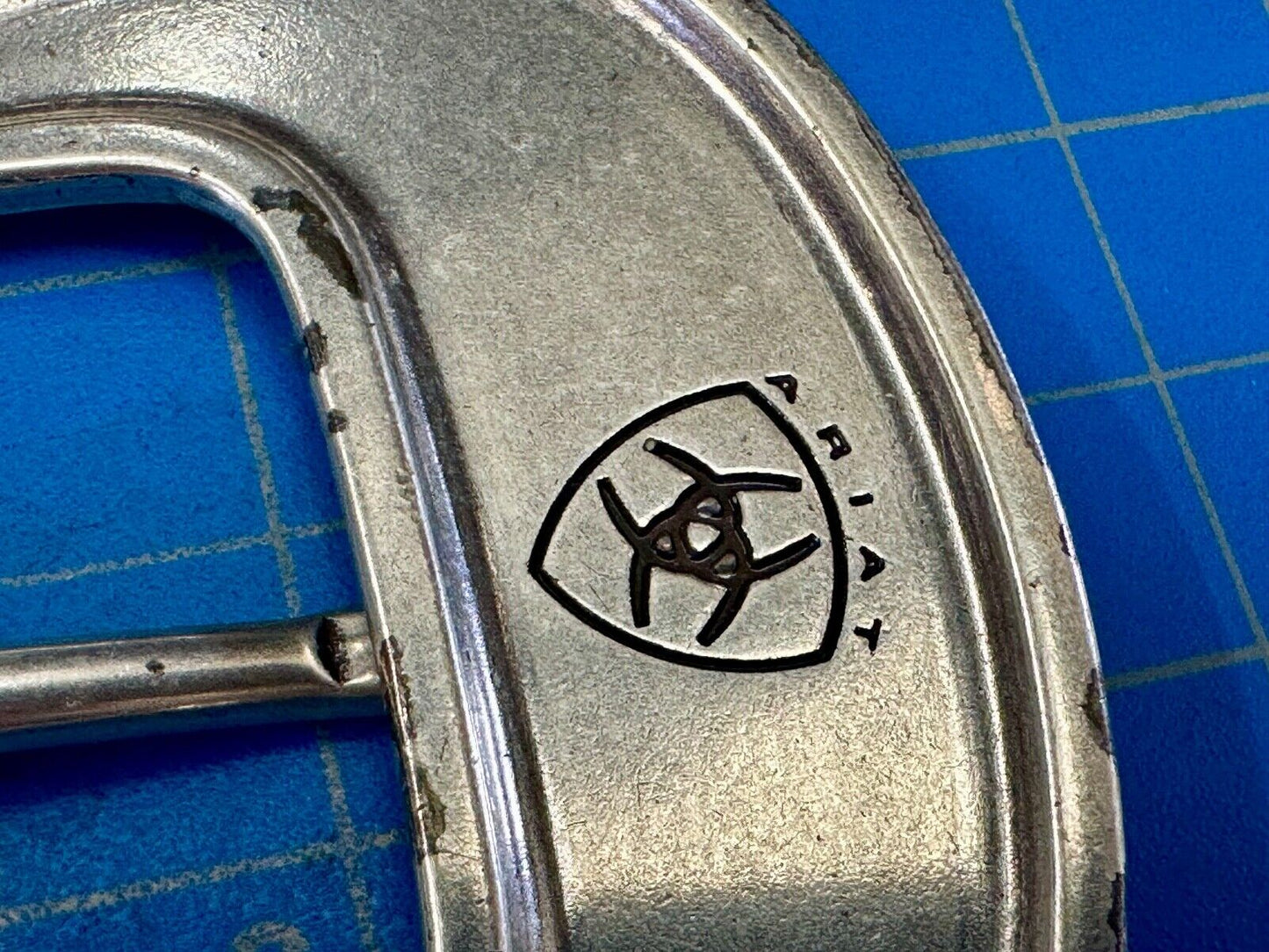 Ariat signed western ornate ranger silver tone belt buckle with Rhinestone's
