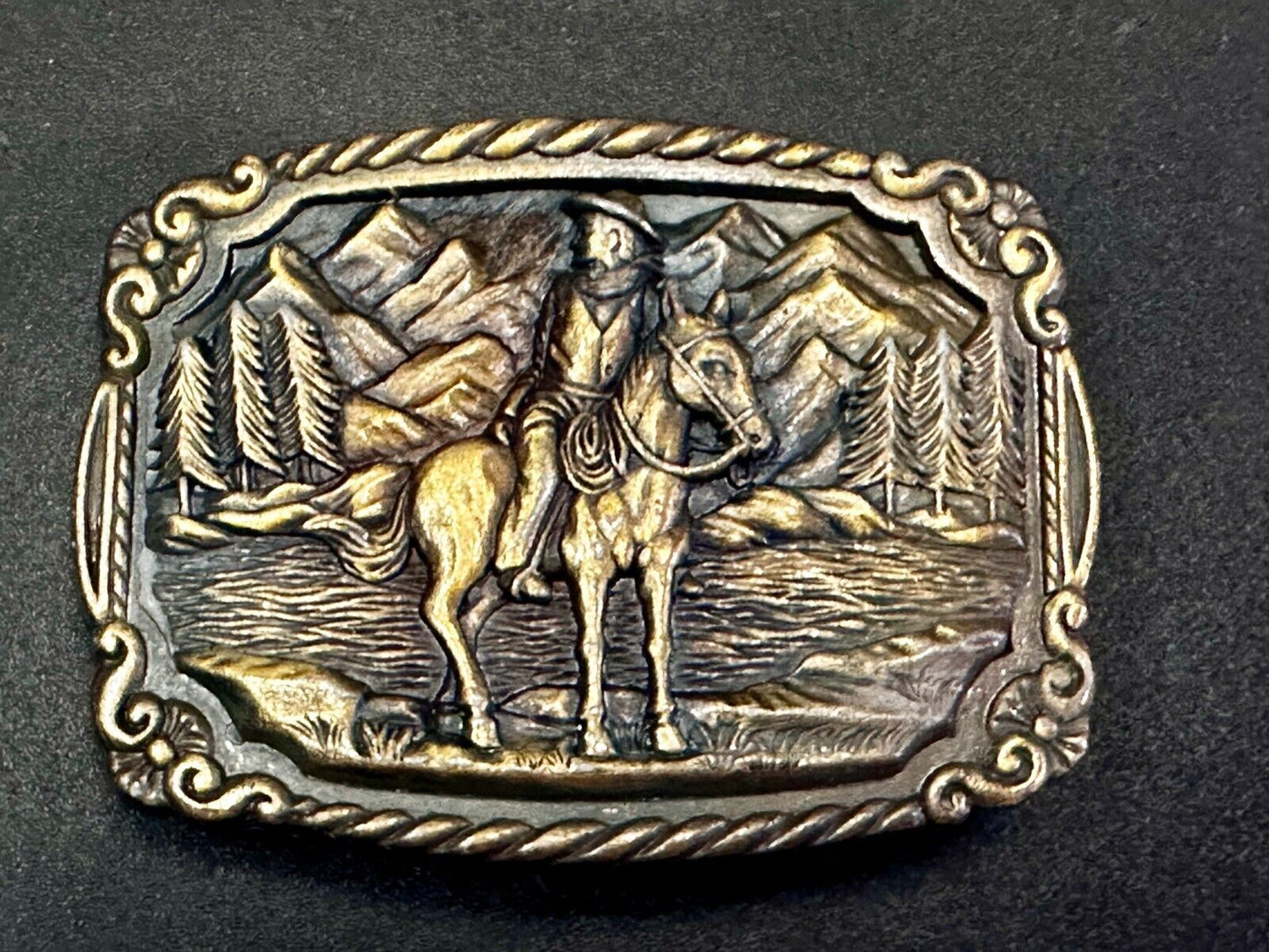 Tall In The Saddle Western Cowboy Leading Wagon Train Vintage ART Belt Buckle