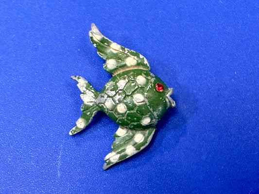Adorable Green Fish Fish Water Red Rhinestone Eye PIN Brooch - MAMSELLE