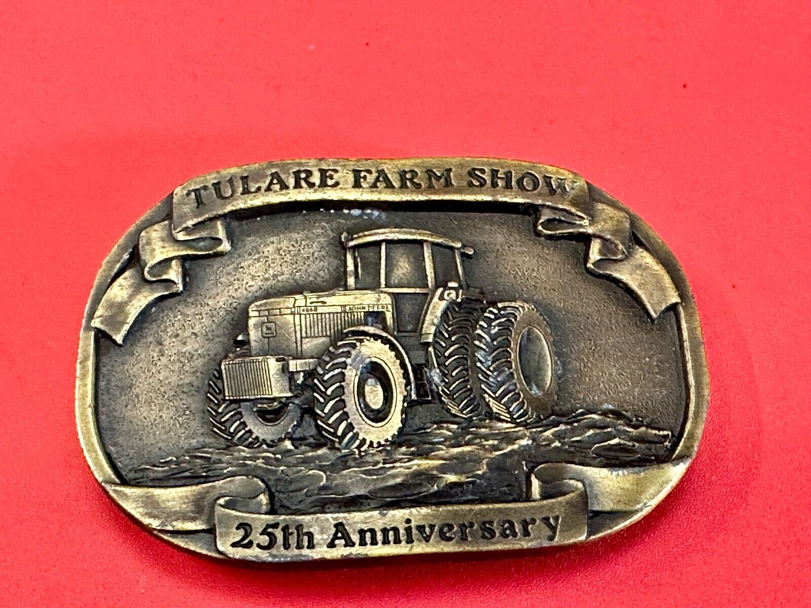 Tulare Farm Show 25th Anniversary Limited 1992 John Deere Tractor belt buckle