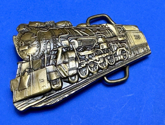Beautiful Steam Locomotive Engine figural solid brass collectors belt buckle