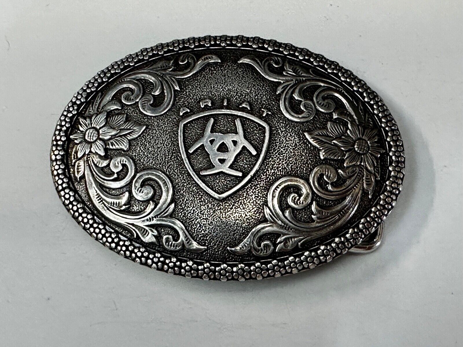 Ariat - Western flower swirl design oval replacement belt buckle