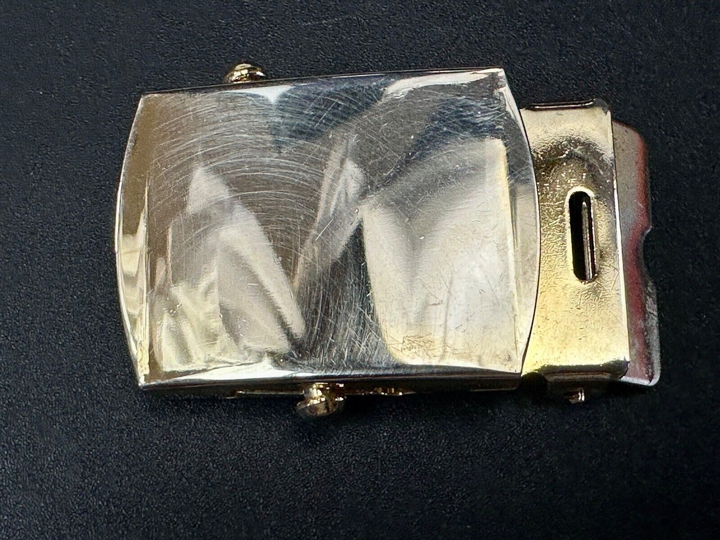 Vanguard V-21 Marines Military Uniform vintage solid brass belt buckle