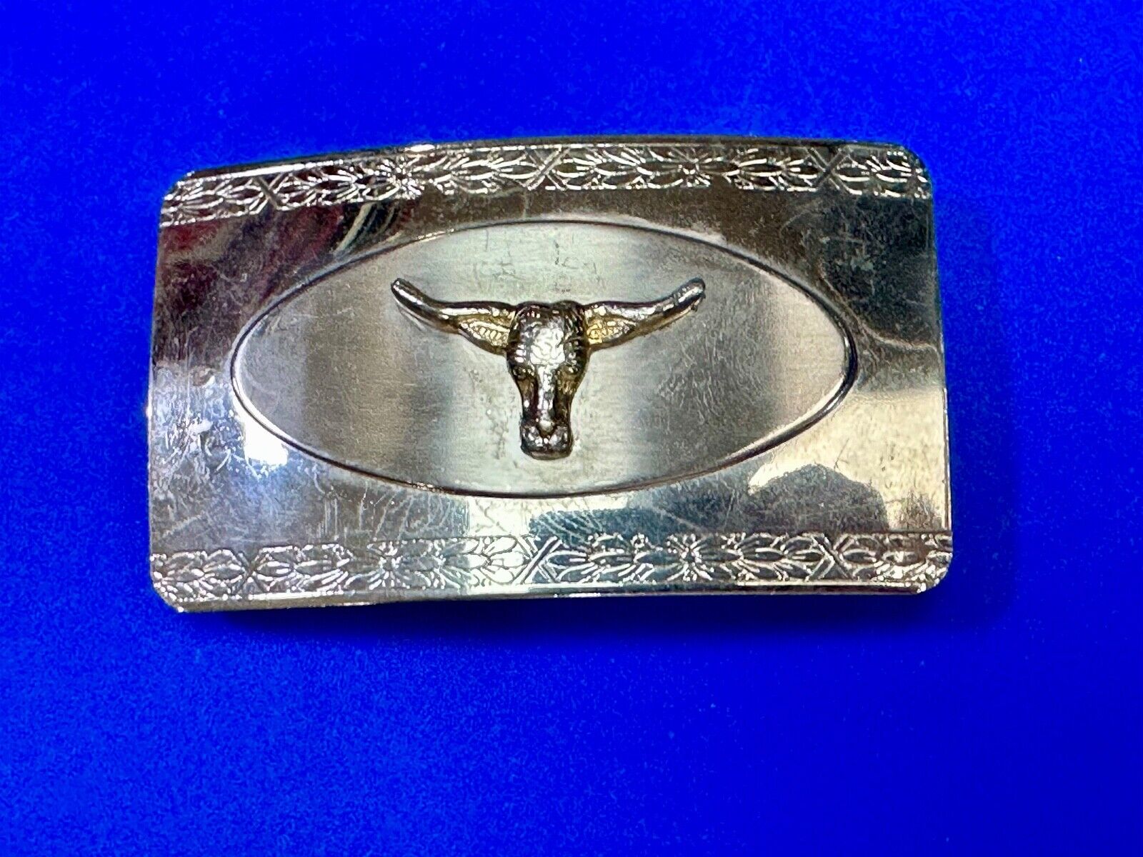 The Longhorn cow steer - cowboys cowgirls western reflective Vintage belt buckle