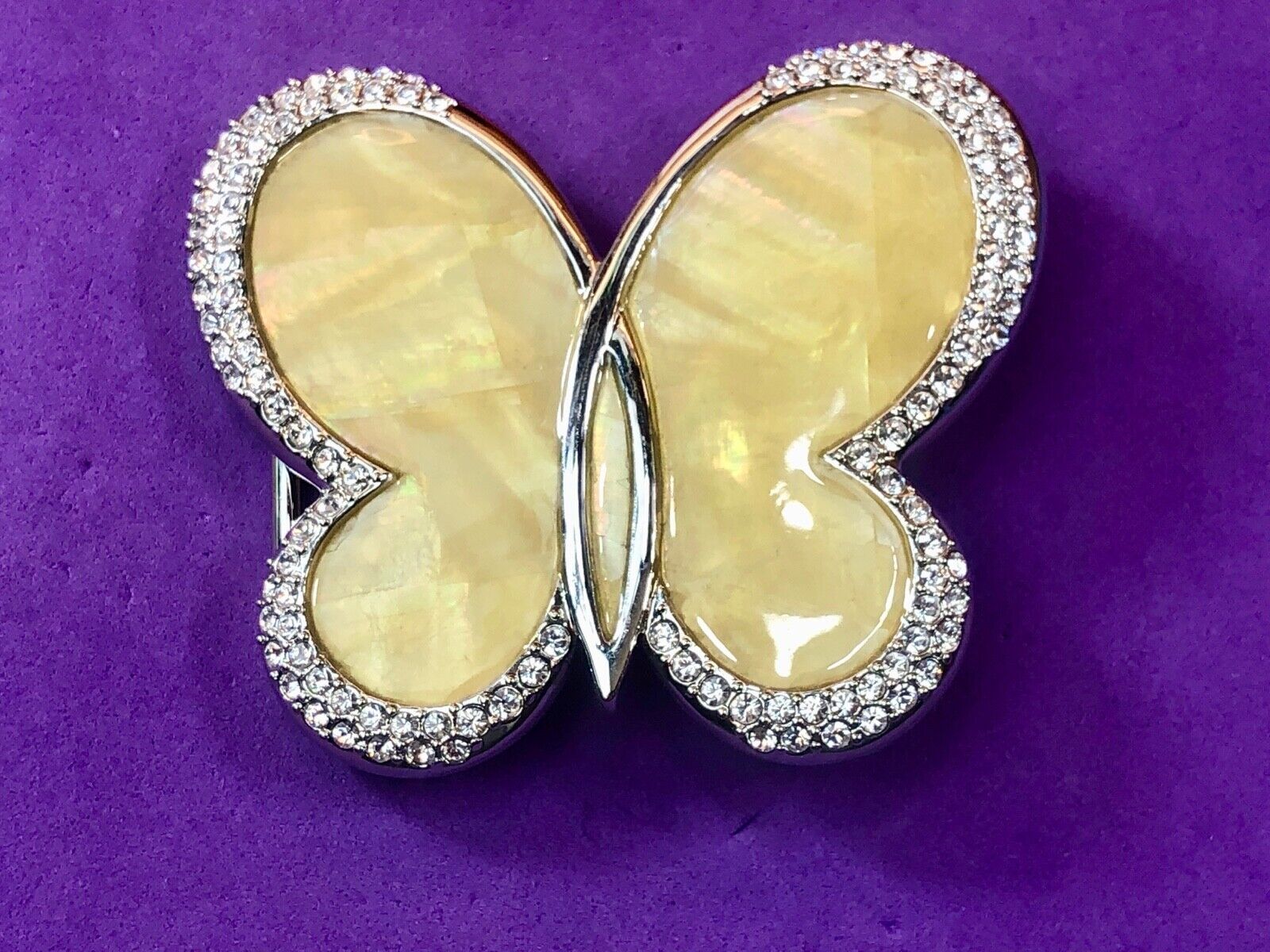 Adorable yellow figural Women's butterfly Belt Buckle w/ rhinestone accents