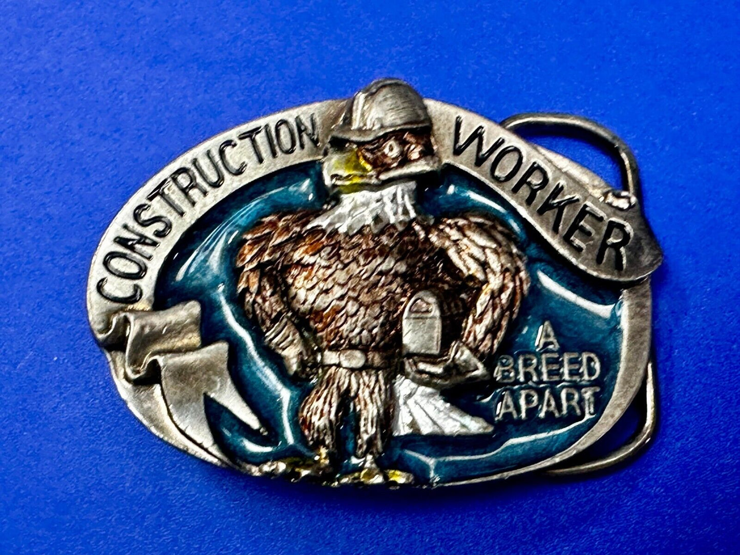 A Breed Apart Construction Worker Commemorative Vintage 1988 Belt Buckle