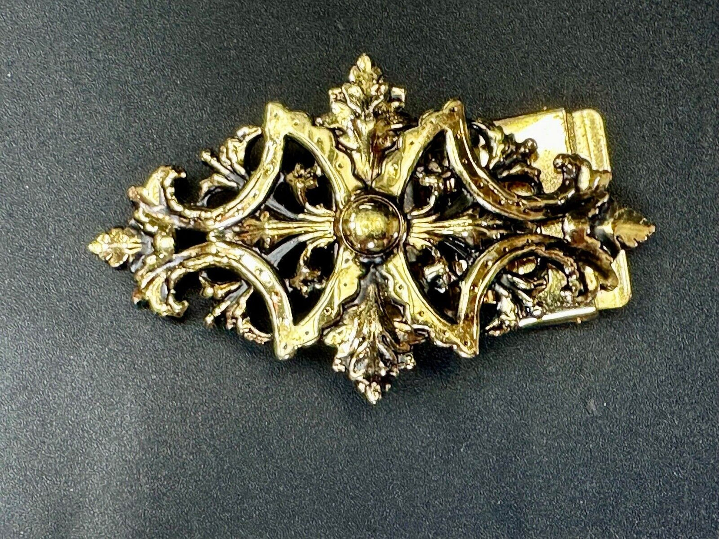 Victorian Style Filigree with Large Gold Tone Leaves Vintage Belt Buckle