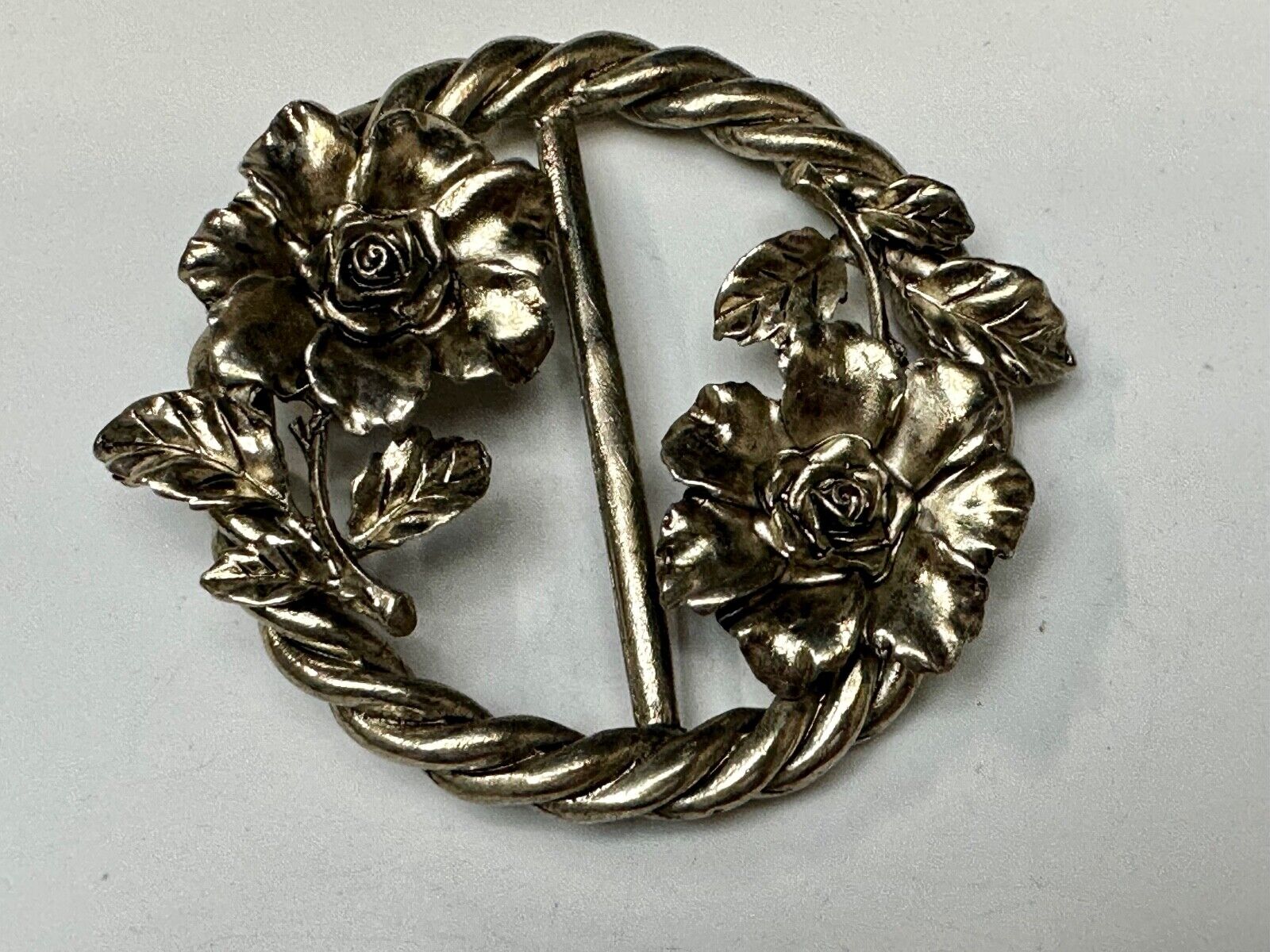Antique Feel, Flower Figural Scarf slide Twisted rope pattern vtg.  Belt Buckle