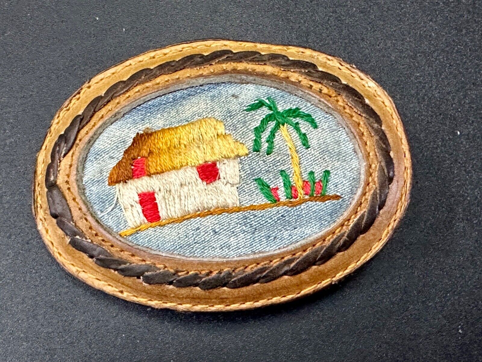 tropical vacation beach scene - QUALITY mixed leather oval belt buckle