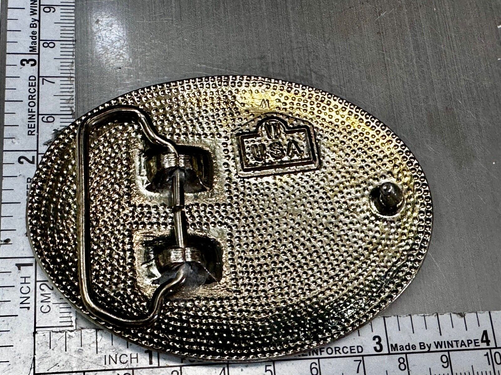 Vintage EAGLE flying High western etched flower swirl design belt buckle - W