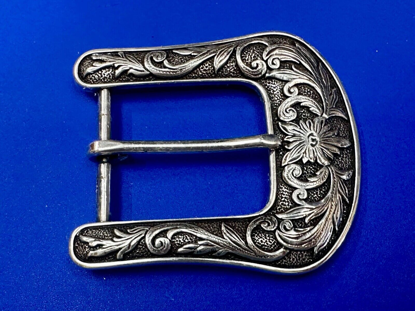 Ariat - Western flower swirl design ranger style replacement belt buckle