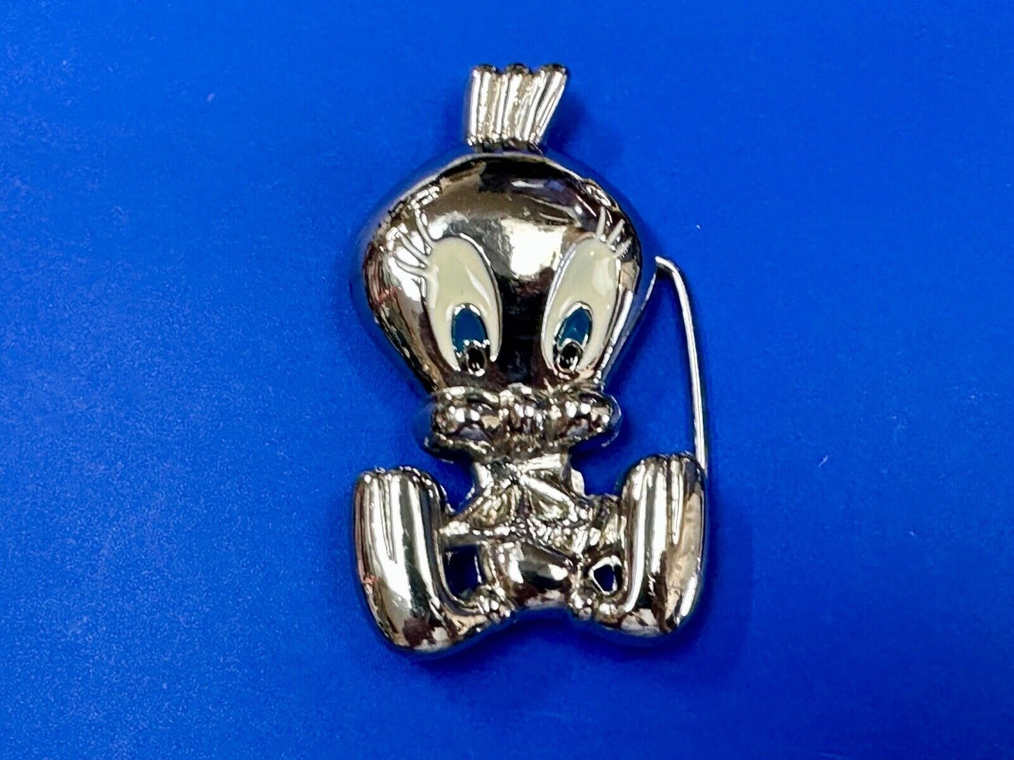 Tweety Bird Looney Tunes Enamel Eyes Silver Tone Small Vintage Belt Buckle