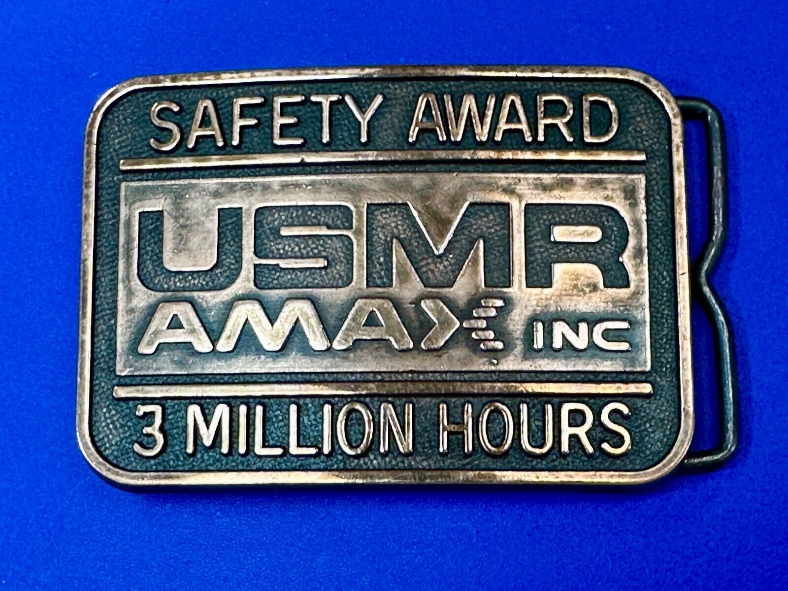 USMR AMAX inc 3 million safety award vintage belt buckle by RJ