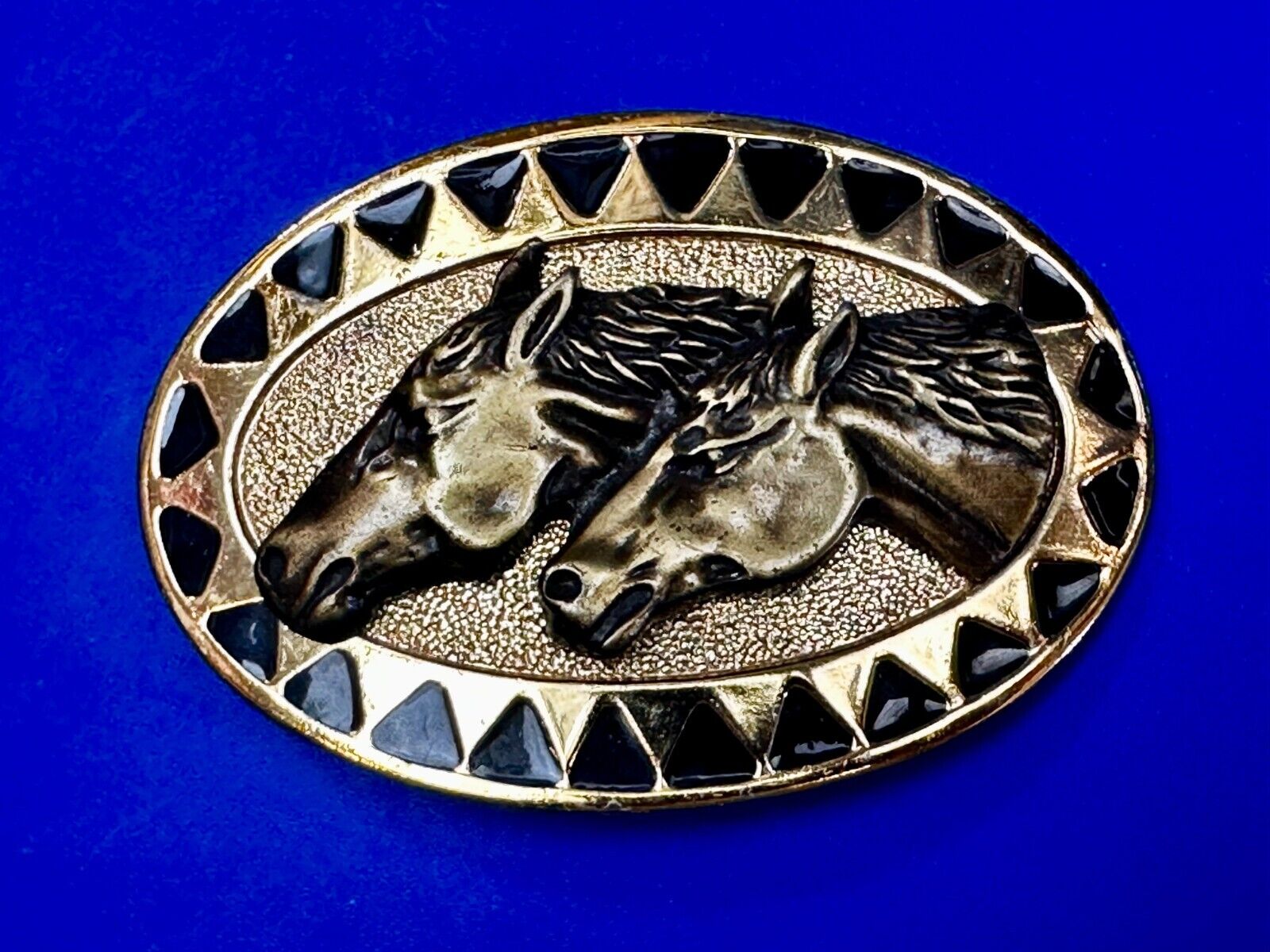 Two Running Horse Heads Vintage Mexico Belt Buckle - See Duck Makers Mark