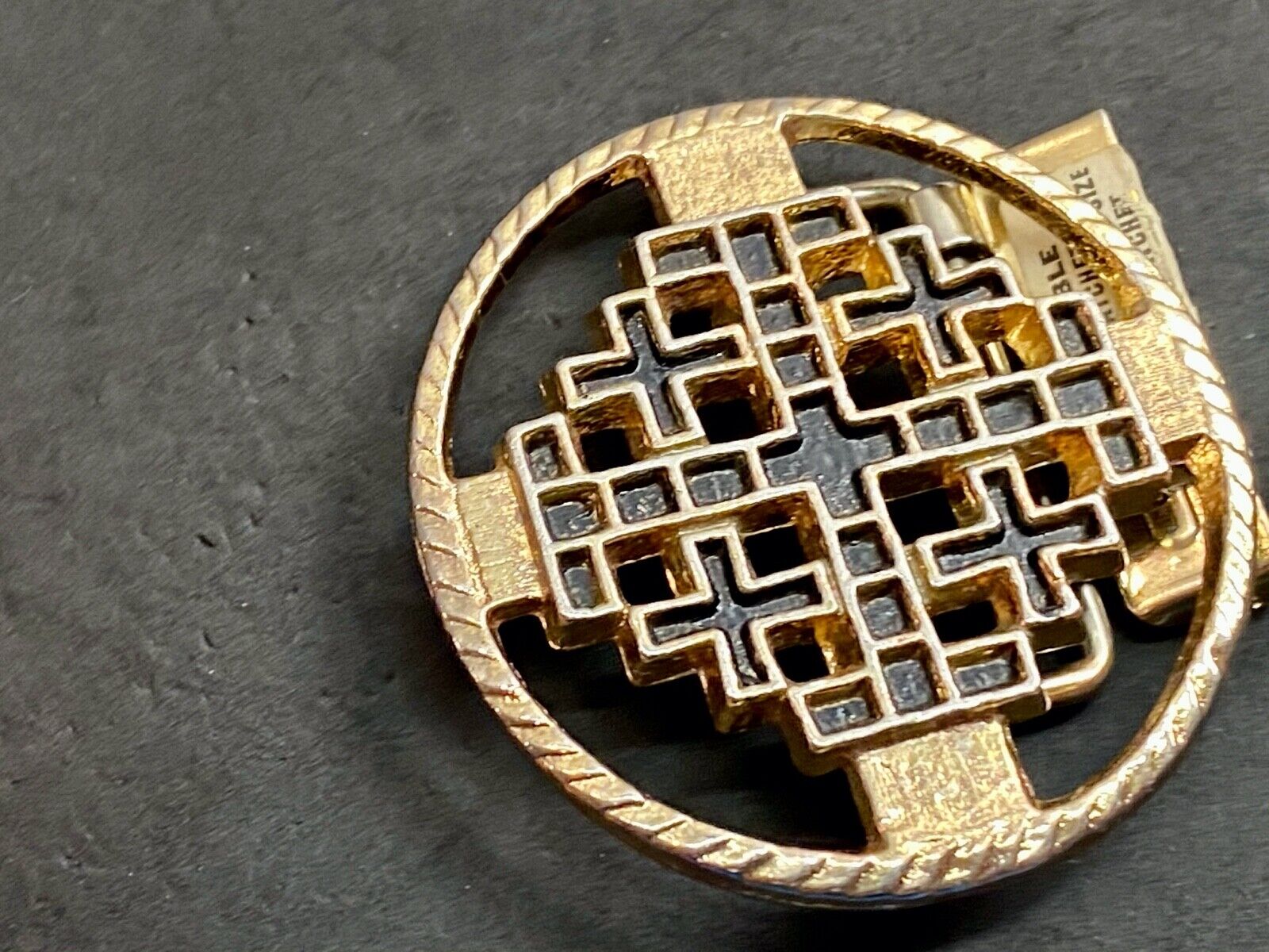 Art Deco squares pattern making up adjustable open ratchet round belt buckle 