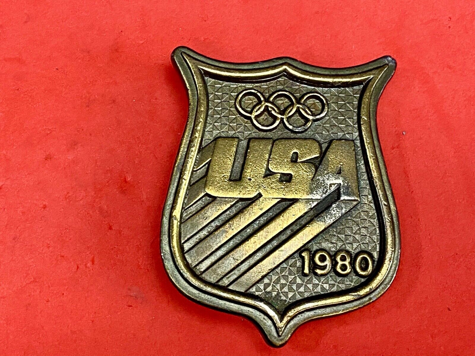 Vintage 1980 Olympics USA Sports Teams belt buckle by Bergamot 