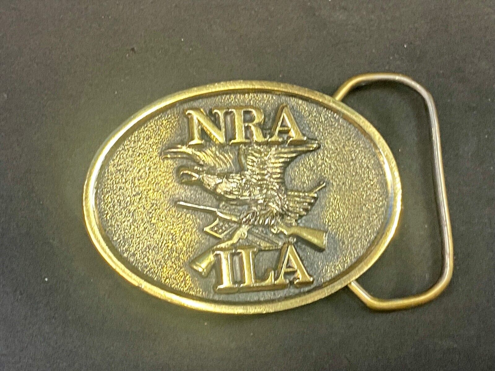 Vintage 1970S Nra Ila  Defender Of Firearms Freedom Belt Buckle 