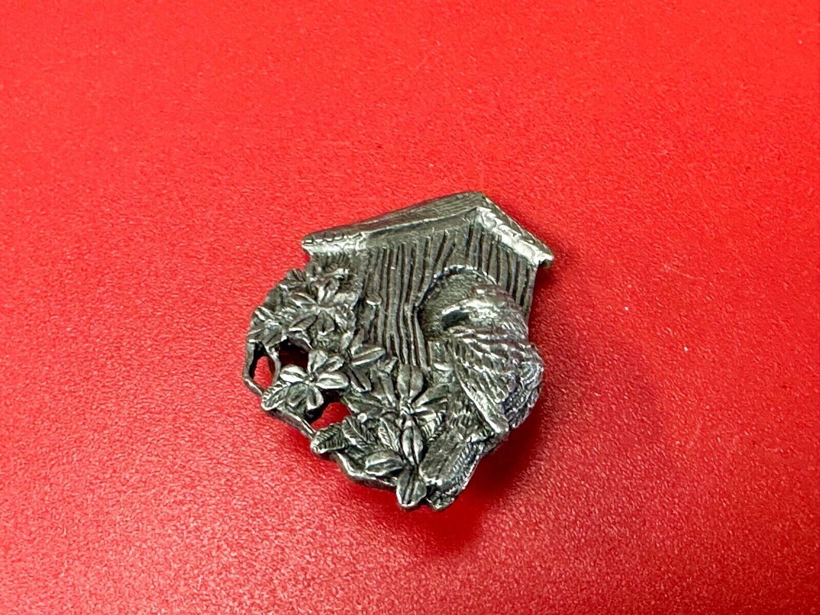Bird flying to birdhouse - vintage birds and blooms pewter pin
