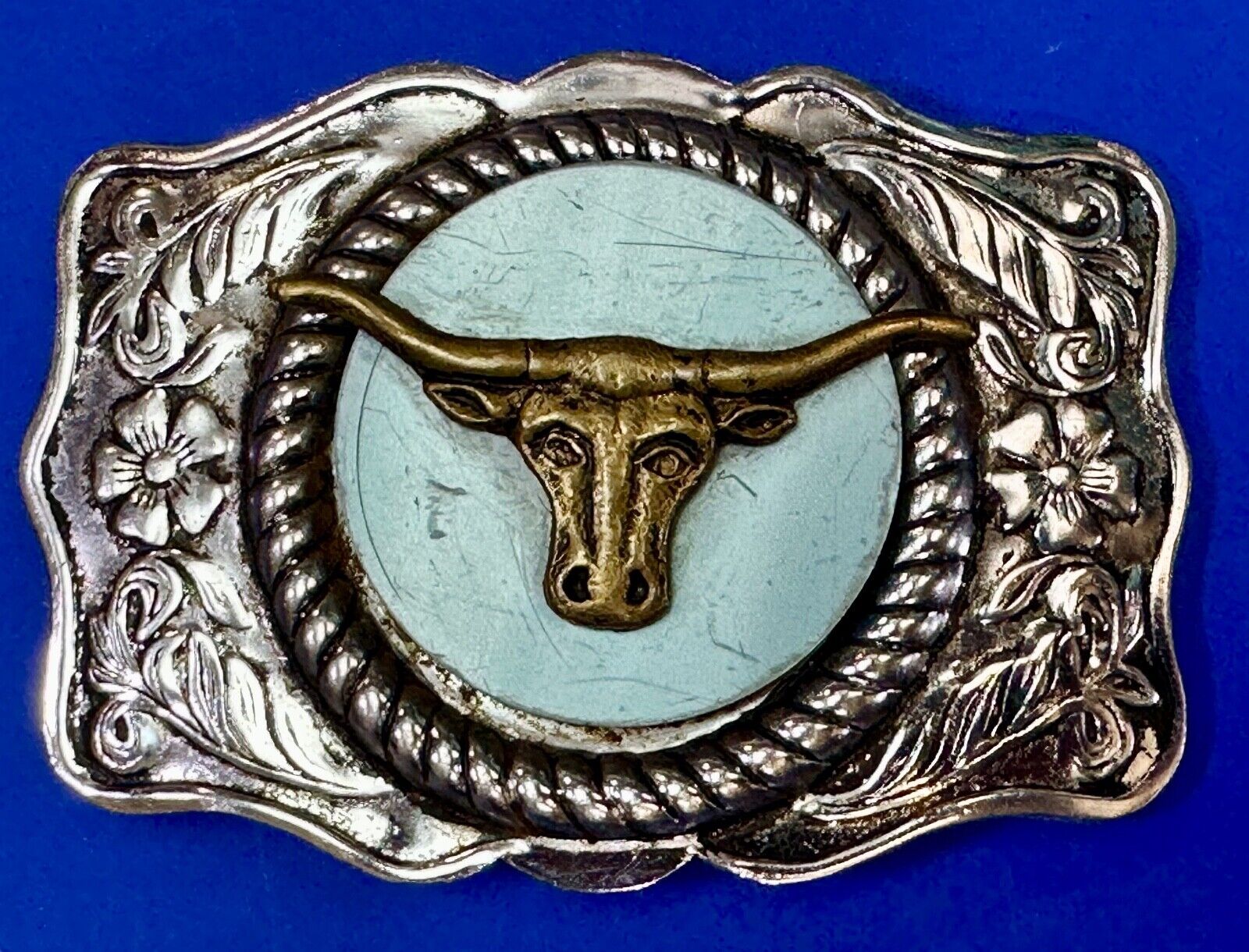 Vintage Longhorn cow steer - cowboys cowgirls western centerpiece belt buckle