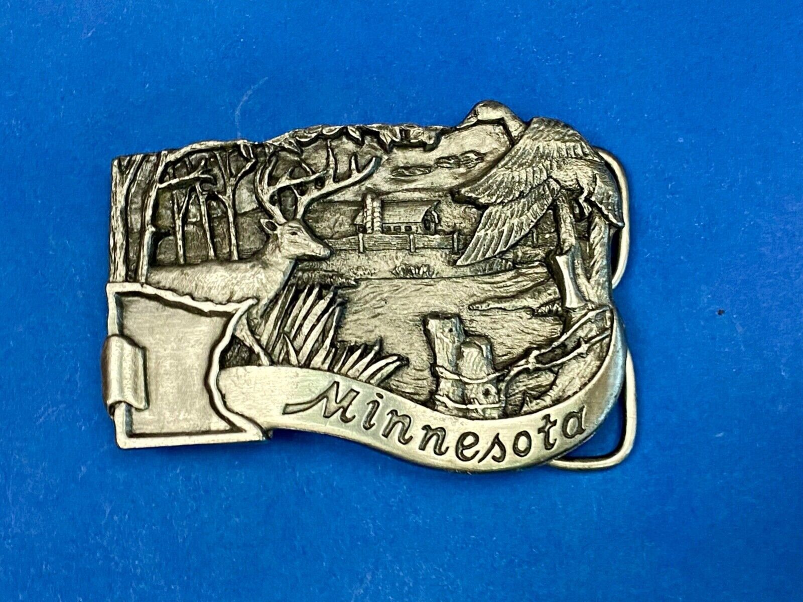 Vintage 1982 Minnesota Beautiful State Deer River Belt Buckle By Siskiyou