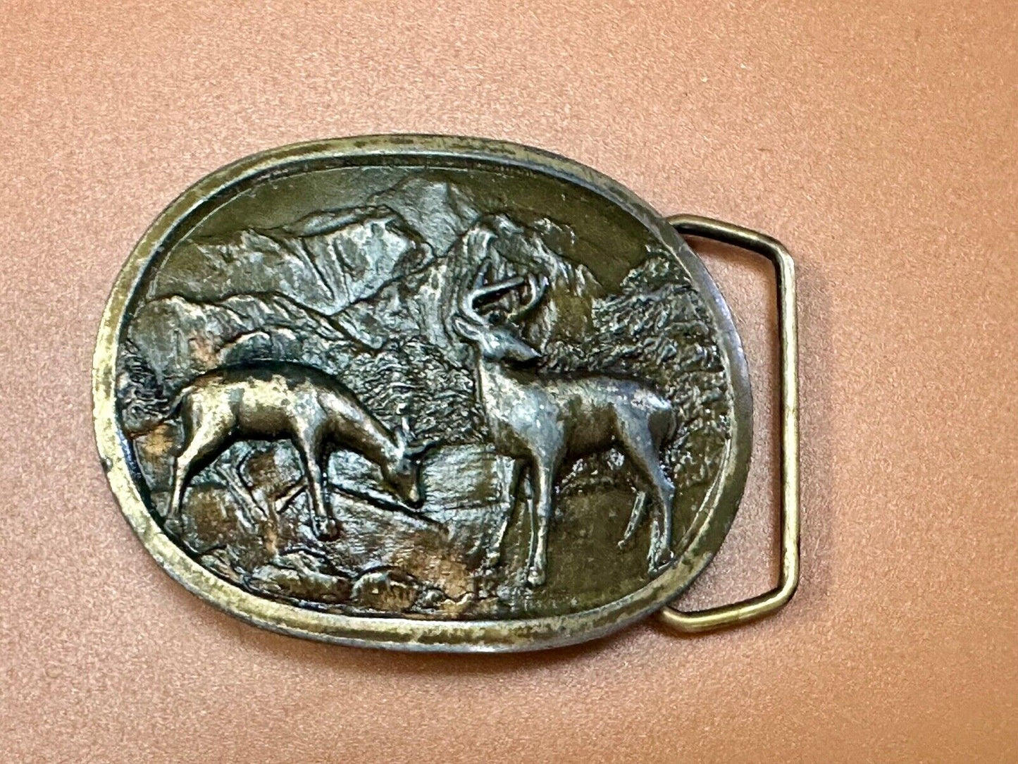 Vintage Doe and Buck / Deer  Vintage E-97 Indiana Metal Craft  belt buckle