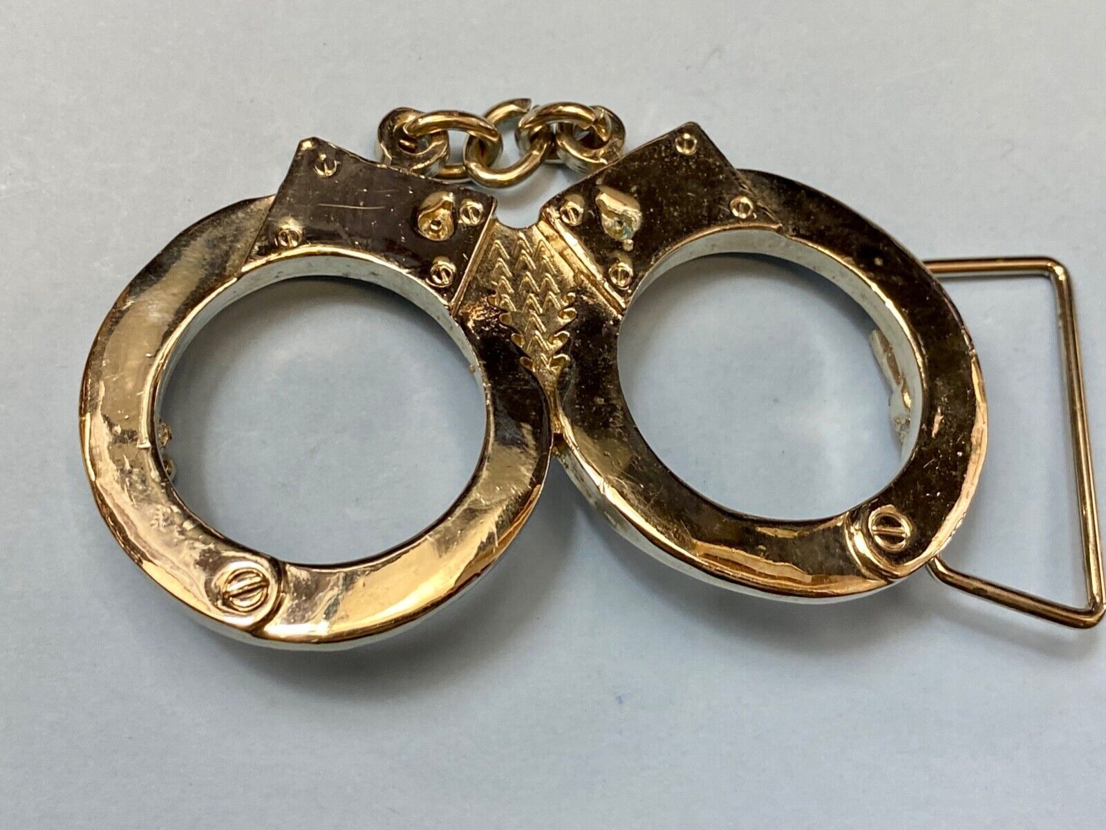 4" wide! Interlocked Police Handcuffs and chain shaped Novelty Metal Belt Buckle