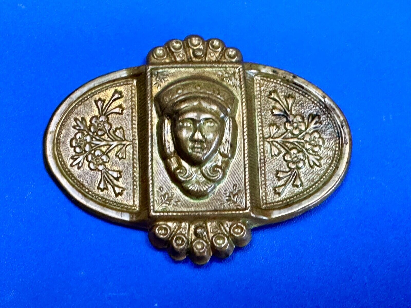 Antique Head Bust Belt Ornament - buckle slide clip - unknown to me! Victorian?