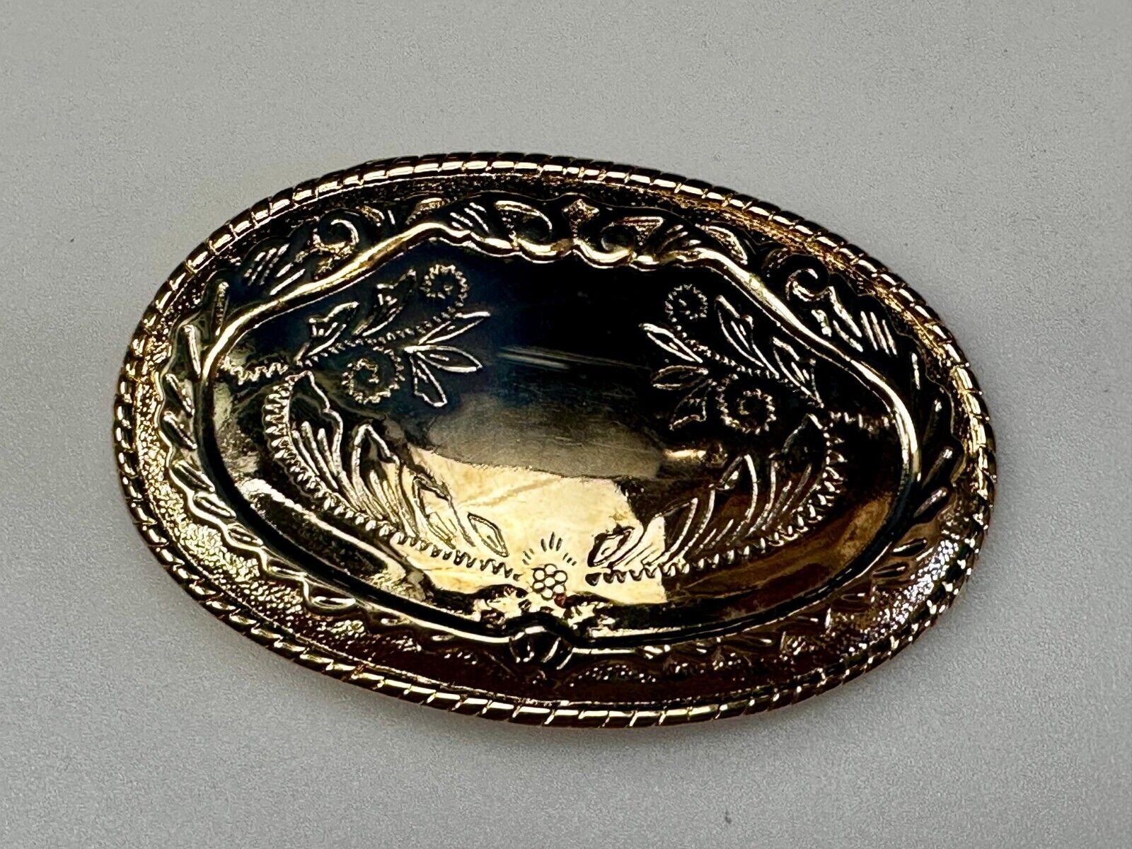 Vintage Flower Swirl Reflective Gold Tone Oval Replacement Belt Buckle